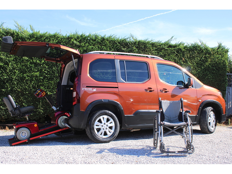 Peugeot Allure Allied Horizon RE - great value 2 seat plus one wheelchair car 1.5 5dr WAV Manual Diesel