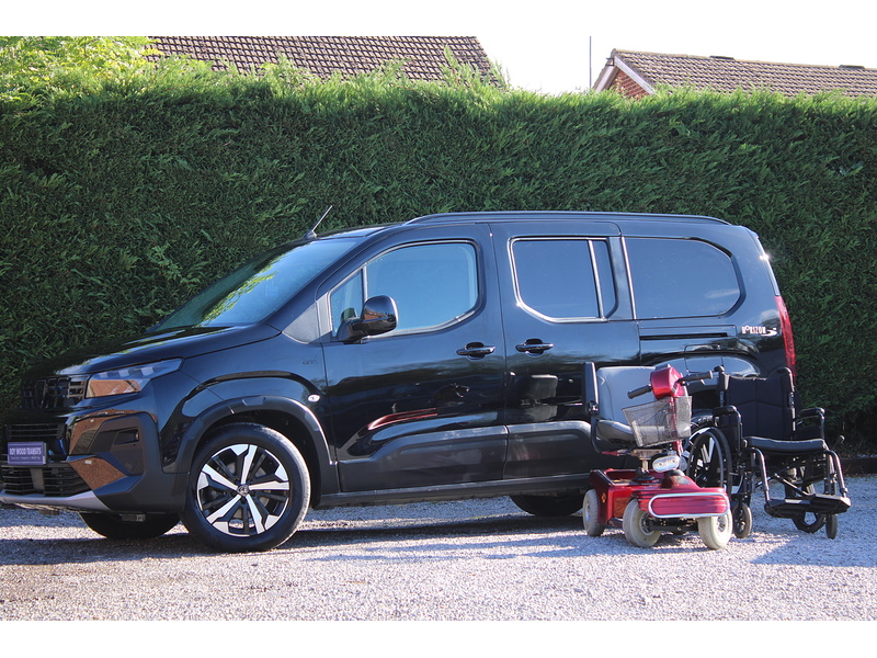 Peugeot GT Automatic Allied Horizon RE - RARE LWB 3 seater 1.5 5dr WAV Automatic Diesel