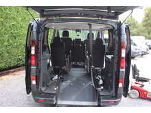 Renault Trafic Advance - Gowrings wheelchair access car - 4 fixed seats