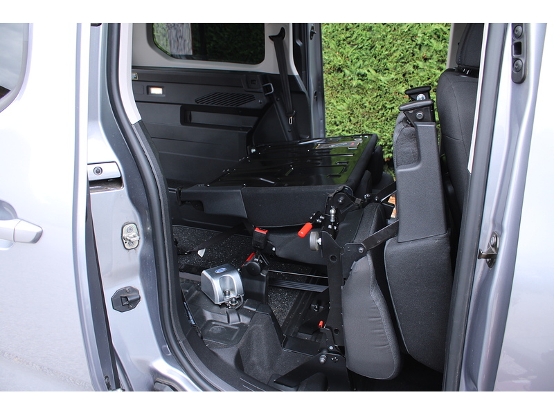 Peugeot Allure XL Allied Horizon RS 5 seats plus one wheelchair access car 1.2 5dr MPV Automatic Petrol