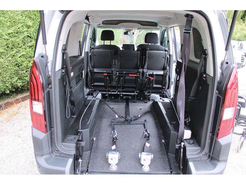 Peugeot Allure XL Allied Horizon RS 5 seats plus one wheelchair access car 1.2 5dr MPV Automatic Petrol