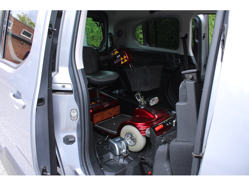 Peugeot Allure XL Allied Horizon RS 5 seats plus one wheelchair access car 1.2 5dr MPV Automatic Petrol