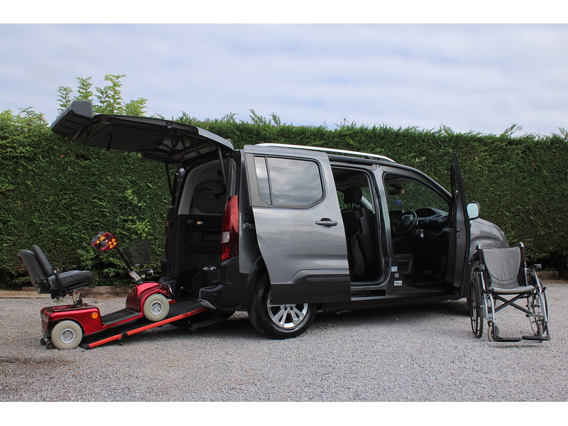 Peugeot Allure Petrol Automatic RARE Allied Horizon RS 5 seater 1.2 5dr MPV Automatic Petrol