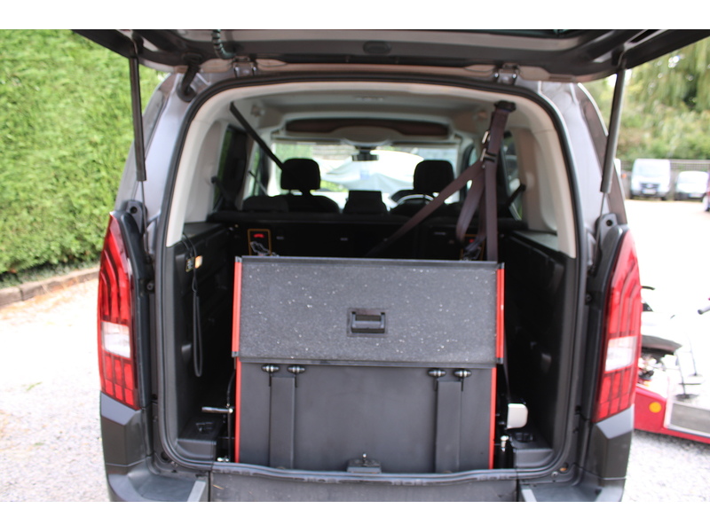 Peugeot Allure Petrol Automatic RARE Allied Horizon RS 5 seater 1.2 5dr MPV Automatic Petrol