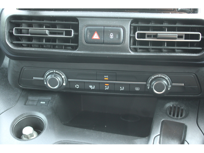Peugeot Allure Petrol Automatic RARE Allied Horizon RS 5 seater 1.2 5dr MPV Automatic Petrol