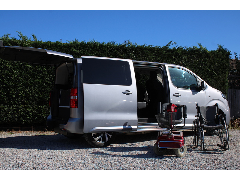 Citroen Feel McMeel 4 seat plus one wheelchair car - Great drive and condition 2.0 5dr WAV Automatic Diesel