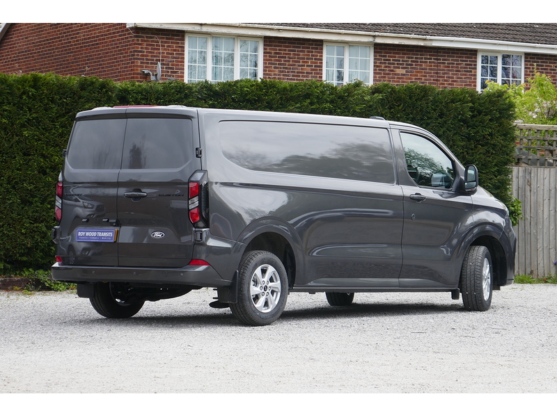 Ford L2 320 Limited Petrol Hybrid Auto Van - Low miles, Great to drive 2.5 5dr medium van Automatic Petrol Plug-in Hybrid