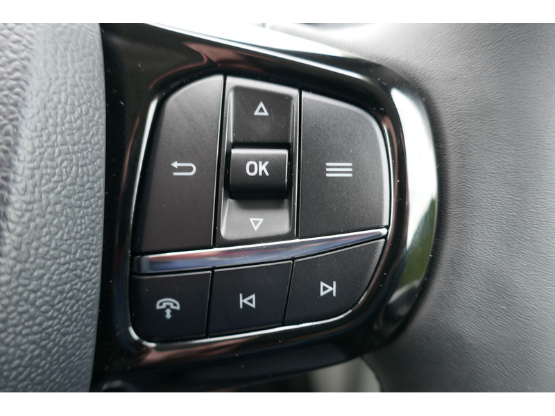 Ford L2 320 Limited Petrol Hybrid Auto Van - Low miles, Great to drive 2.5 5dr medium van Automatic Petrol Plug-in Hybrid
