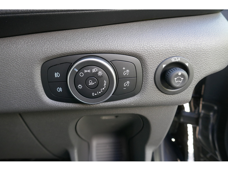 Ford 350 L3 H3 Limited 170ps Euro 6 AUTOMATIC FWD Diesel Van 2.0 5dr large van Automatic Diesel