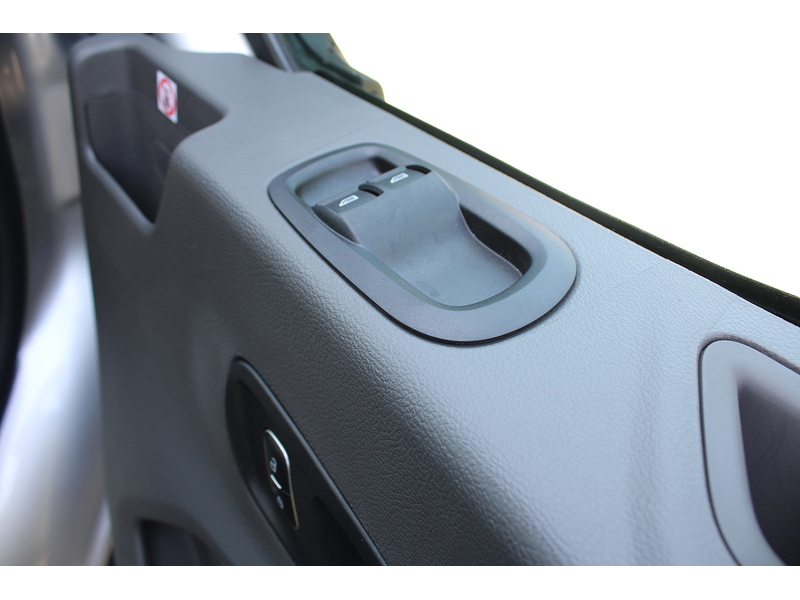 Ford 350 L3 H3 Limited 165ps Euro 6 AUTOMATIC Diesel Van 2.0 5dr large van Automatic Diesel