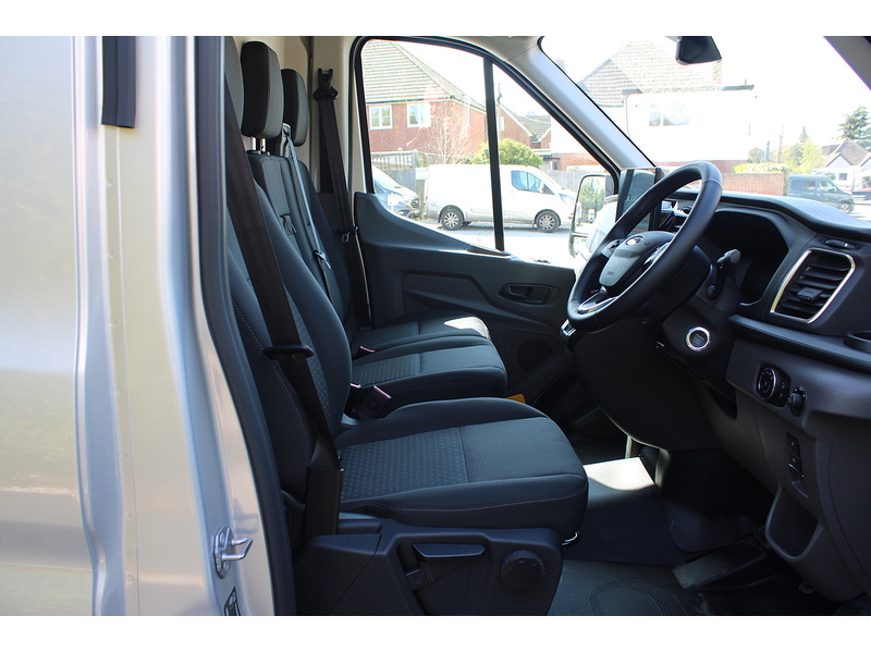 Ford 350 L3 H3 Limited 165ps Euro 6 AUTOMATIC Diesel Van 2.0 5dr large van Automatic Diesel