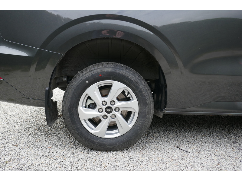 Ford 280 L2 H1 Limited 136ps Euro 6 Diesel Van 2.0 5dr medium van Manual Diesel