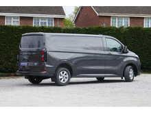 Ford Transit Custom 280 L2 H1 Limited 136ps Euro 6 Diesel Van