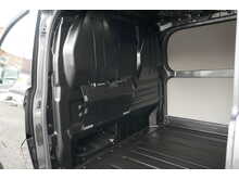 Ford Transit Custom 280 L2 H1 Limited 136ps Euro 6 Diesel Van