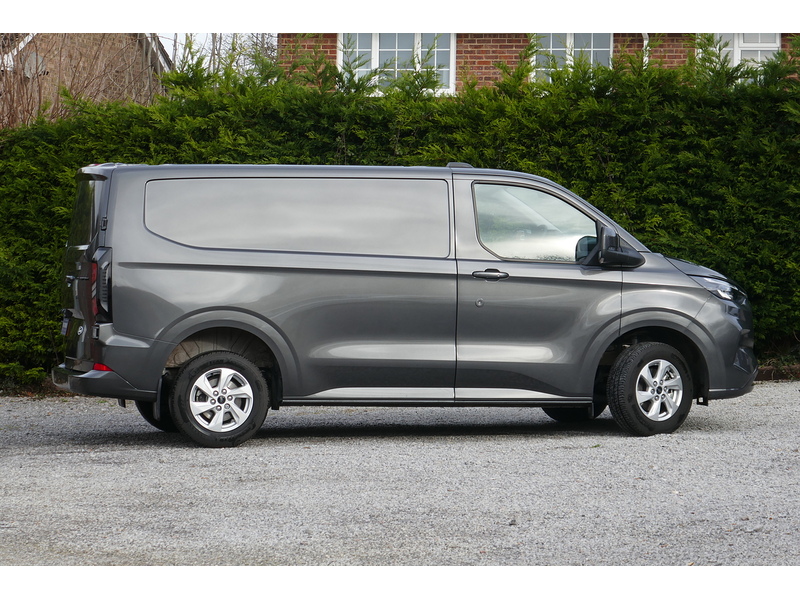 Ford 280 L1 Limited 136ps Van - Pre reg with delivery miles only 2.0 5dr medium van Manual Diesel