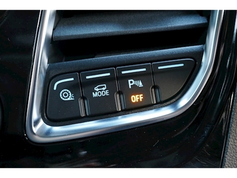 Auto Campers mRv Pop Top 170ps Limited 4 berth Camper - Super condition - 47