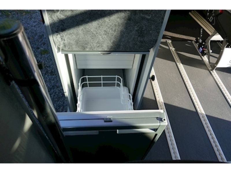 Auto Campers mRv Pop Top 170ps Limited 4 berth Camper - Super condition - 57