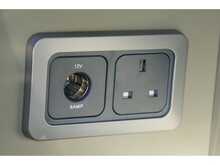 Auto Campers mRv Pop Top 170ps Limited 4 berth Camper - Super condition