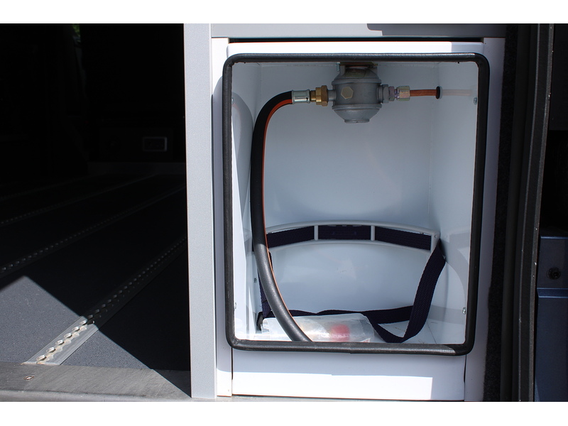 Auto Campers MRV Ford Transit Custom Pop-Top 170ps Automatic - Super condition -  view today - 37