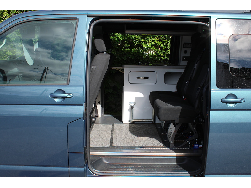 Volkswagen Transporter T30 BlueMotion Highline Auto Campers mRv Pop Top Camper - 2