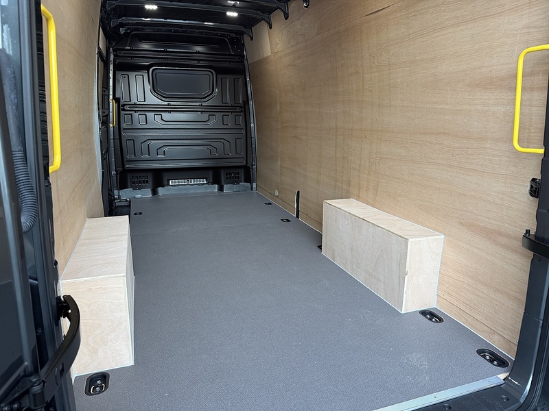 Man 3.140 P/V Lion Xc Panel Van 2.0 Automatic Diesel