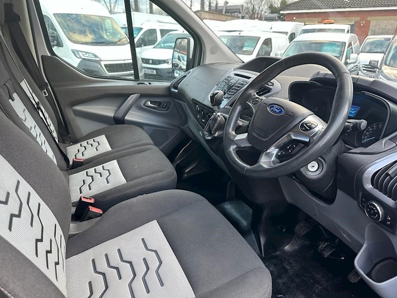 Ford 2.2 TDCi 290 Limited Panel Van 5dr Diesel Manual L2 H1 (186 g/km, 123 bhp)