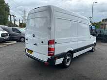 Mercedes-Benz Sprinter 314 MWB