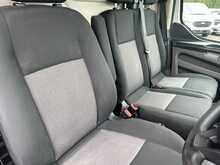 Ford Transit Custom 340 EcoBlue Leader L2H2