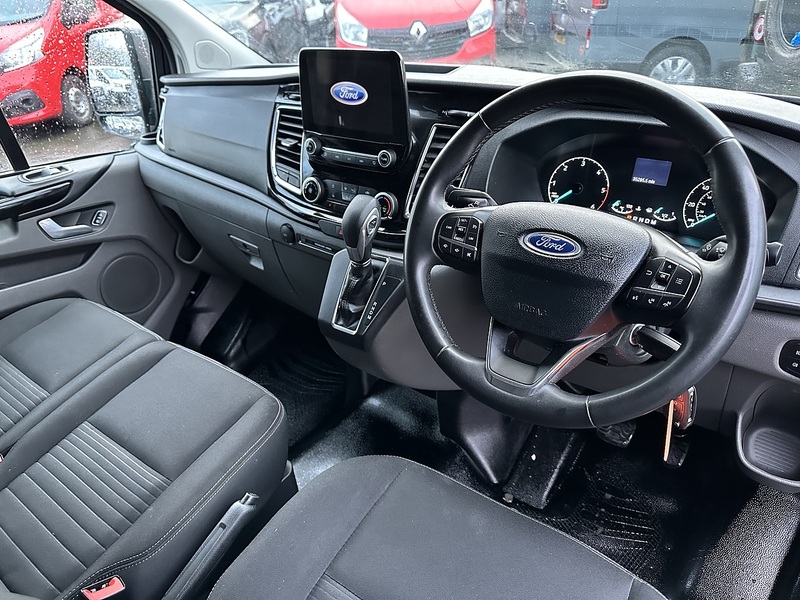 Ford 2.0 340 EcoBlue Limited Panel Van 5dr Diesel Auto L2 H1 Euro 6 (170 ps)