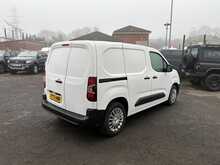 Toyota PROACE CITY BlueHDi Icon 