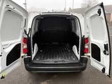 Toyota PROACE CITY BlueHDi Icon 