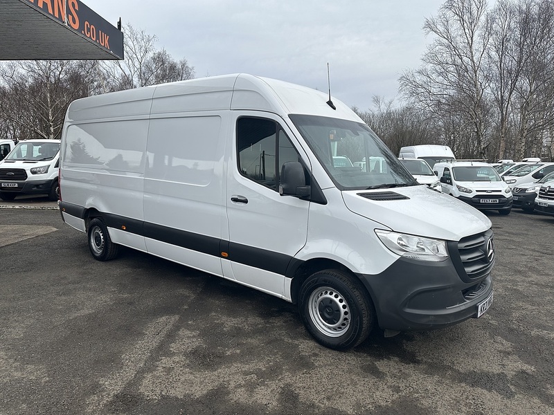 Mercedes-Benz 2.0 315 CDI Progressive Panel Van 5dr Diesel Manual RWD L3 H2 Euro 6 (s/s) (150 ps)