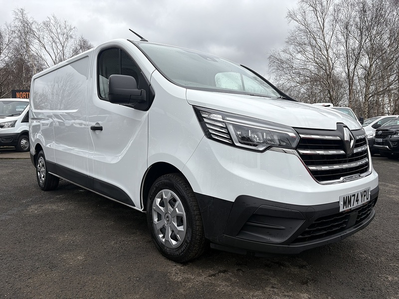 Renault 2.0 dCi Blue 30 Advance Panel Van 5dr Diesel Manual LWB Euro 6 (s/s) (130 ps)