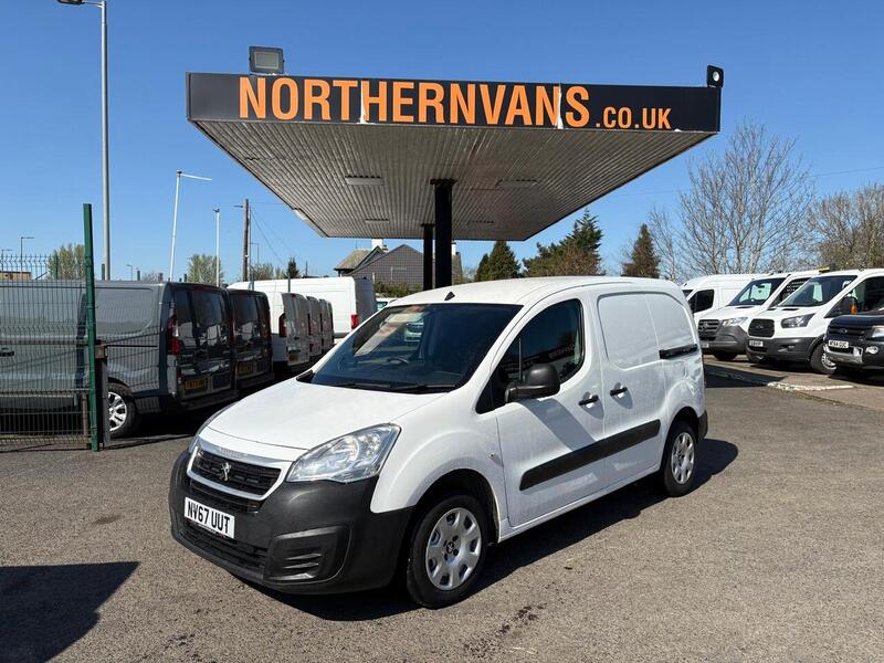 Peugeot 1.6 BlueHDi 854 Professional Panel Van 5dr Diesel Manual L1 (112 g/km, 97.64 bhp)