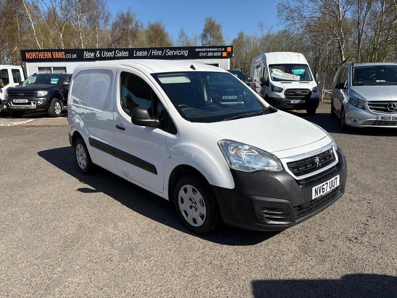 Peugeot 1.6 BlueHDi 854 Professional Panel Van 5dr Diesel Manual L1 (112 g/km, 97.64 bhp)