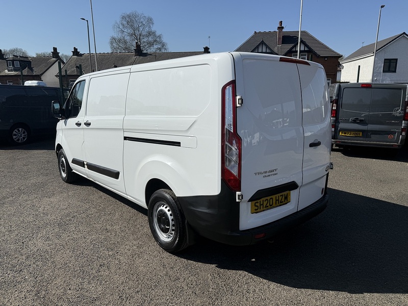 Ford 2.0 300 EcoBlue Leader Panel Van 5dr Diesel Manual L2 H1 Euro 6 (s/s) (105 ps)