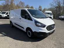 Ford Transit Custom 300 EcoBlue Leader 