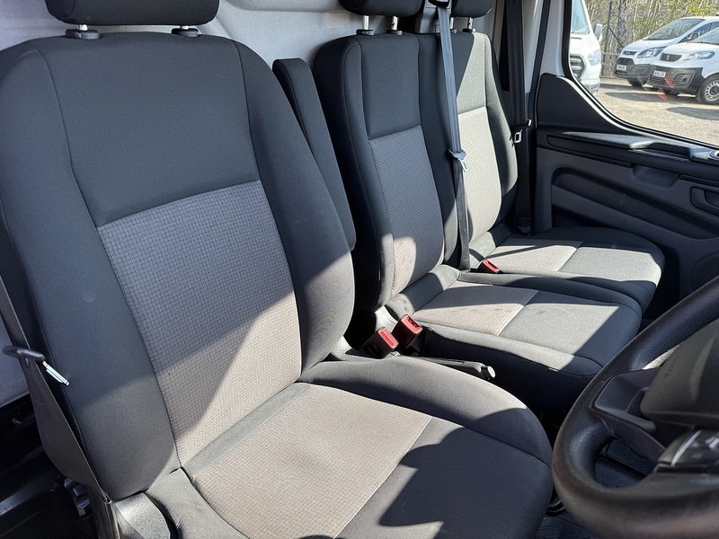 Ford 2.0 300 EcoBlue Leader Panel Van 5dr Diesel Manual L2 H1 Euro 6 (s/s) (105 ps)