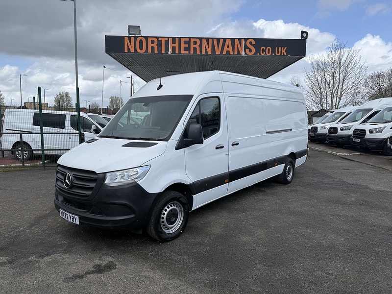Mercedes-Benz 2.0 315 CDI Progressive Panel Van 5dr Diesel Manual RWD L3 H2 Euro 6 (s/s) (150 ps)