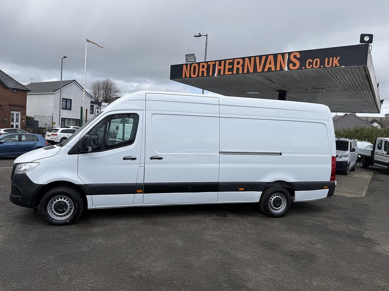 Mercedes-Benz 2.0 315 CDI Progressive Panel Van 5dr Diesel Manual RWD L3 H2 Euro 6 (s/s) (150 ps)