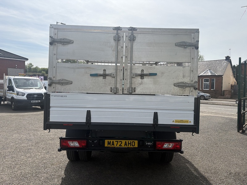 Ford 2.0 350 EcoBlue HDT Leader Chassis Cab 2dr Diesel Manual RWD L2 Euro 6 (s/s) (130 ps)