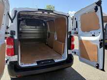 Peugeot Expert BlueHDi 1000 Professional Premium + 