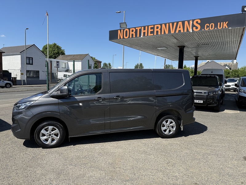 Ford 2.0 300 EcoBlue Limited Panel Van 5dr Diesel Manual L1 H1 Euro 6 (s/s) (136 ps)