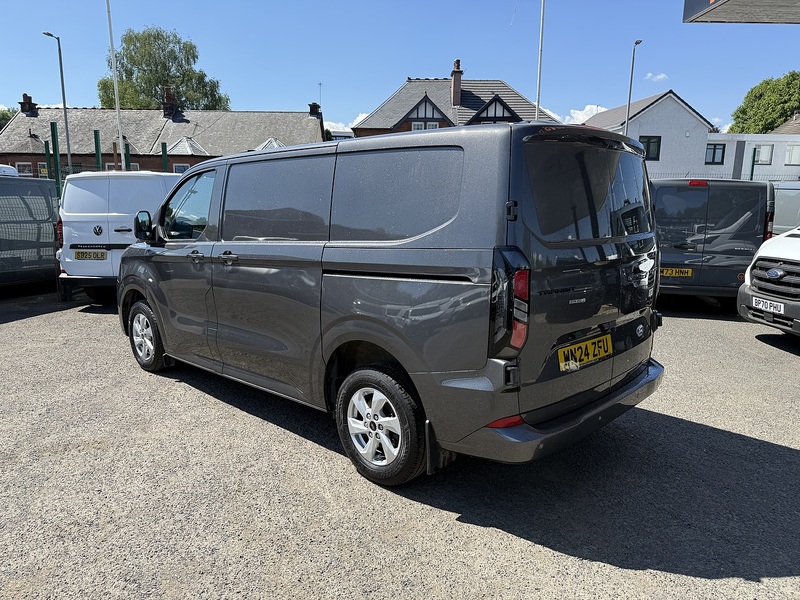 Ford 2.0 300 EcoBlue Limited Panel Van 5dr Diesel Manual L1 H1 Euro 6 (s/s) (136 ps)