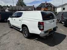 Mitsubishi L200 DI-D DC Warrior 