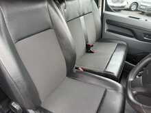 Vauxhall Vivaro Turbo D 2900 Dynamic 