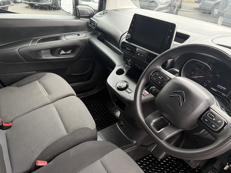 Citroen 1.5 BlueHDi 950 Driver XL Pro Panel Van 6dr Diesel EAT8 LWB Euro 6 (s/s) (130 ps)