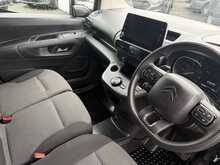 Citroen Berlingo BlueHDi 950 Driver XL Pro 