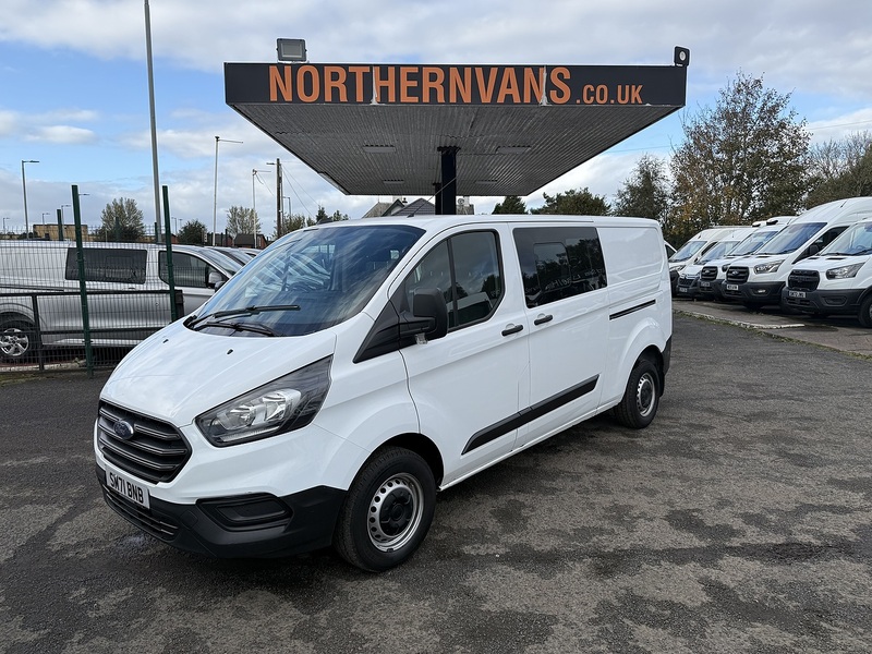 Ford 2.0 300 EcoBlue Leader Crew Van Double Cab 5dr Diesel Manual L2 H1 Euro 6 (s/s) (105 ps)