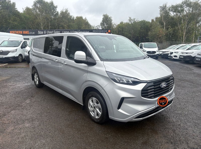 Ford 2.0 320 EcoBlue Limited Crew Van Double Cab 5dr Diesel Auto L2 H1 Euro 6 (s/s) (136 ps)